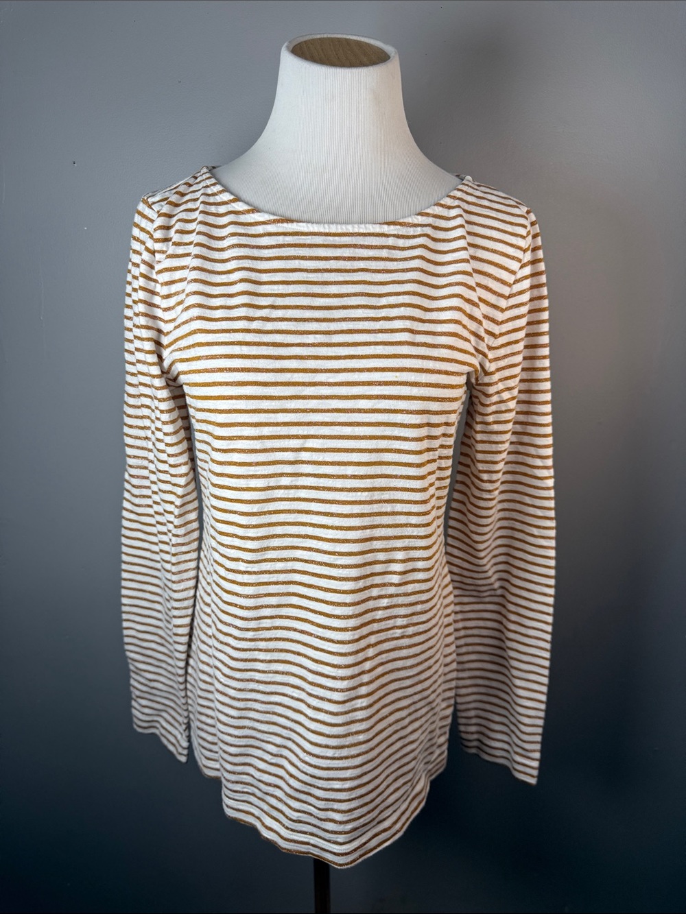 Striped Long-Sleeve Boatneck Top - white and gold